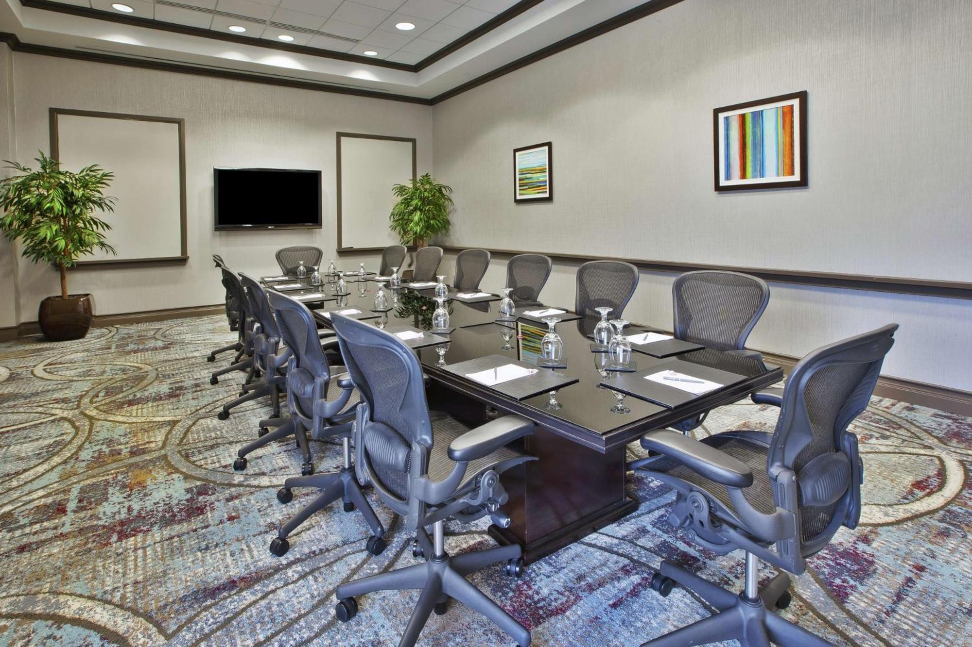 Embassy Suites Columbus - Airport Экстерьер фото