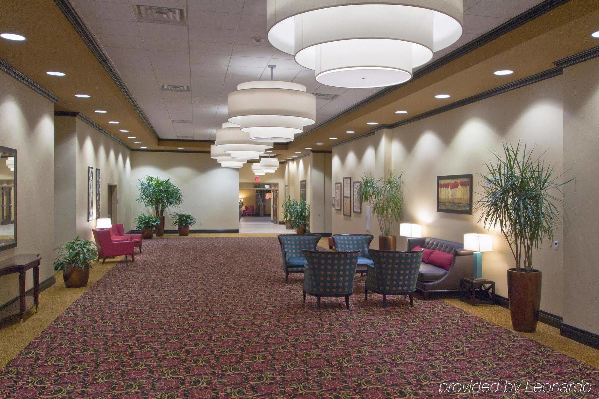 Embassy Suites Columbus - Airport Интерьер фото