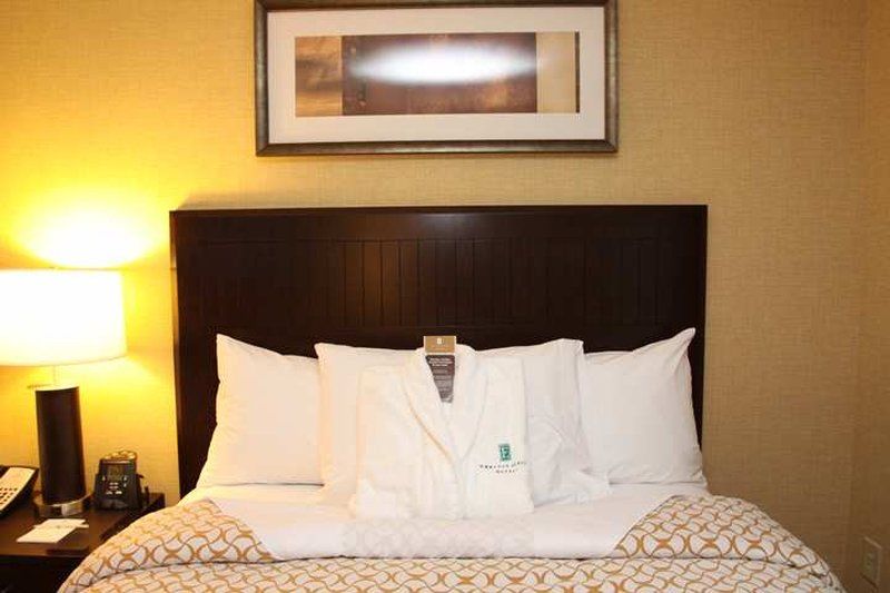 Embassy Suites Columbus - Airport Номер фото