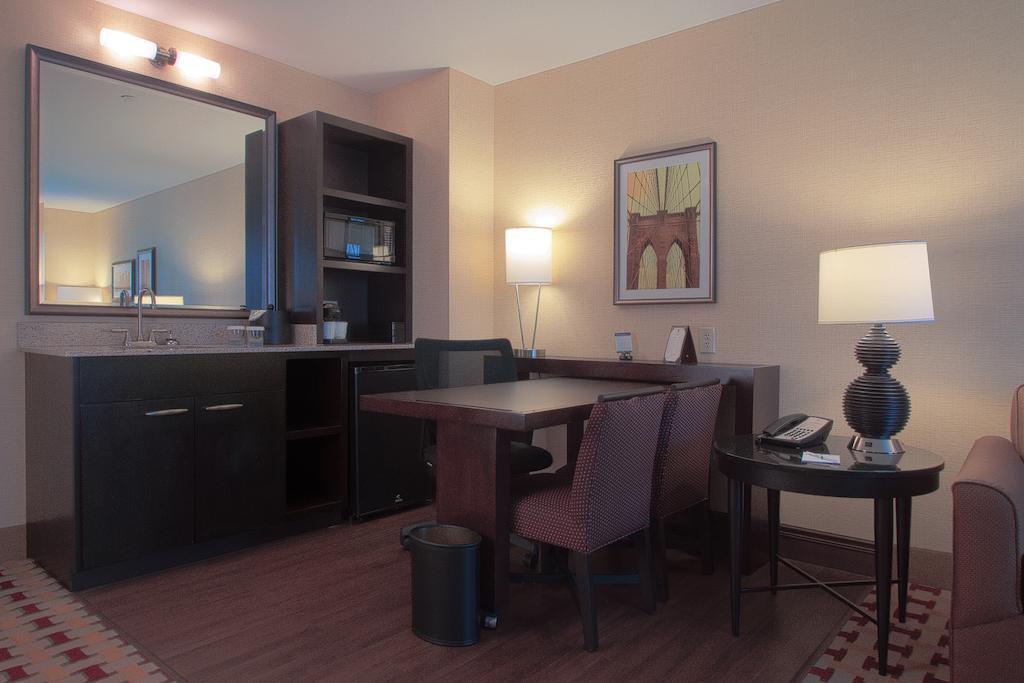 Embassy Suites Columbus - Airport Экстерьер фото